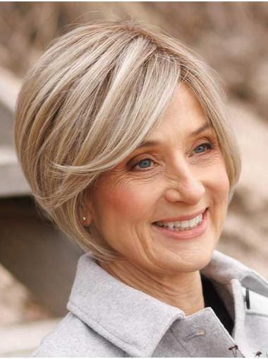 Chin-Length Blonde Bob Wig – Straight Synthetic, 100% Hand-Tied Cap