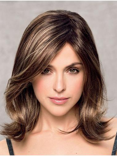 Shoulder-Length Brown Synthetic Wig – Layered Wavy